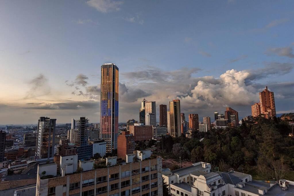 Acogedor Amoblado Centro Internacional, * Bogota